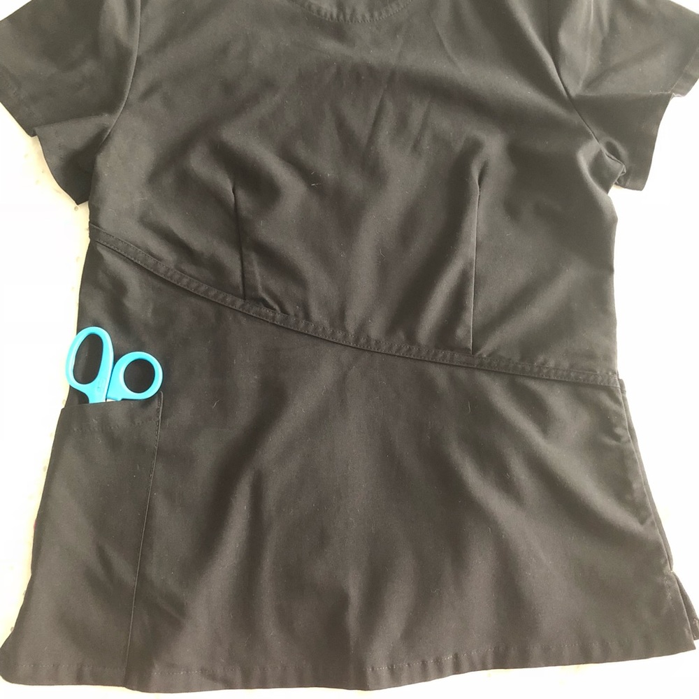 Scrub top - Picture 2 of 3